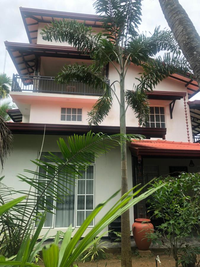 فندق Hiriketiya New Radiant House ديكويلاّ تين المظهر الخارجي الصورة