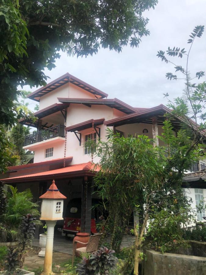 فندق Hiriketiya New Radiant House ديكويلاّ تين المظهر الخارجي الصورة