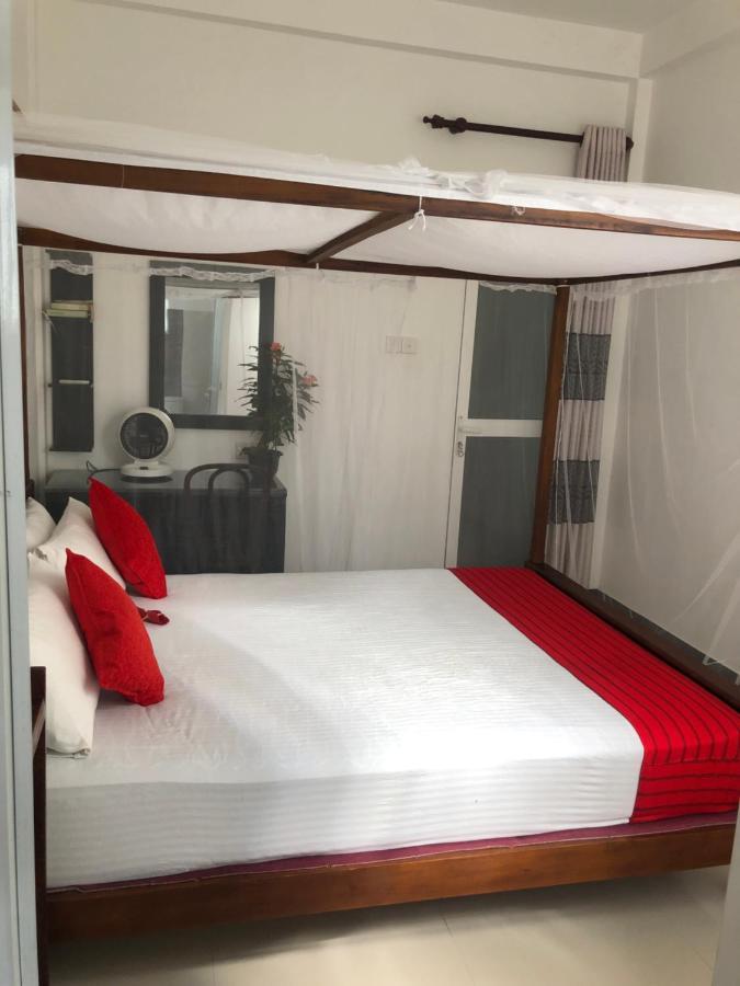 فندق Hiriketiya New Radiant House ديكويلاّ تين المظهر الخارجي الصورة