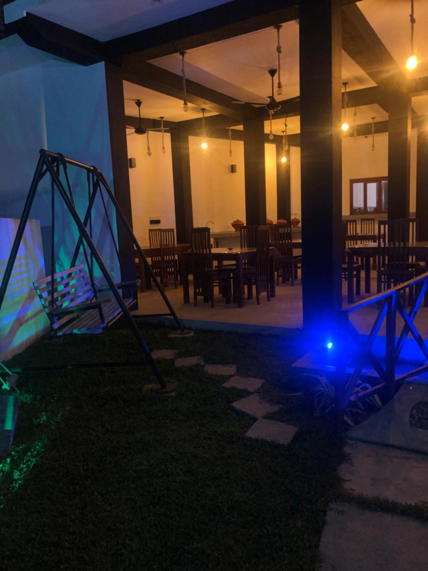 فندق Hiriketiya New Radiant House ديكويلاّ تين المظهر الخارجي الصورة